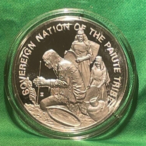 1972  Nation of the Paiute Tribe Silver Proof Medallion Coin Cased#205052129068 - Picture 5 of 6
